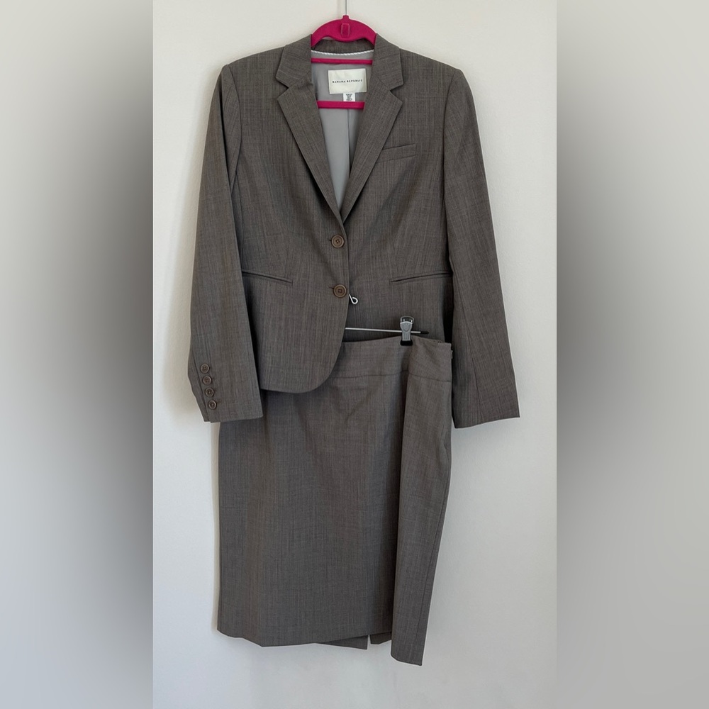 Vintage Banana Republic Wool Blend Skirt and Suit SET Petite 10P